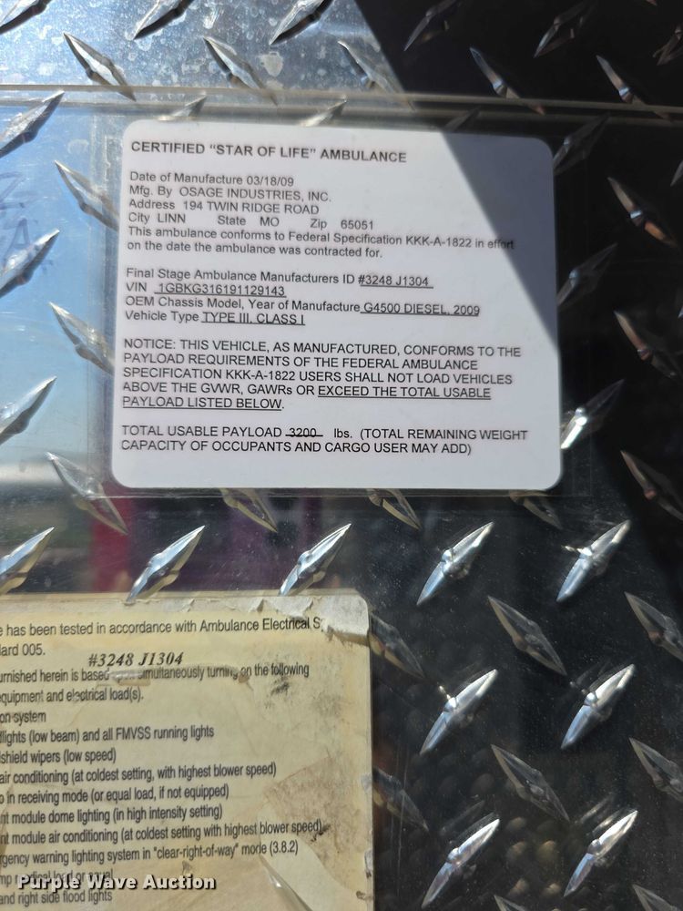 image for item FI0563 2009 Chevrolet Express 4500 ambulance