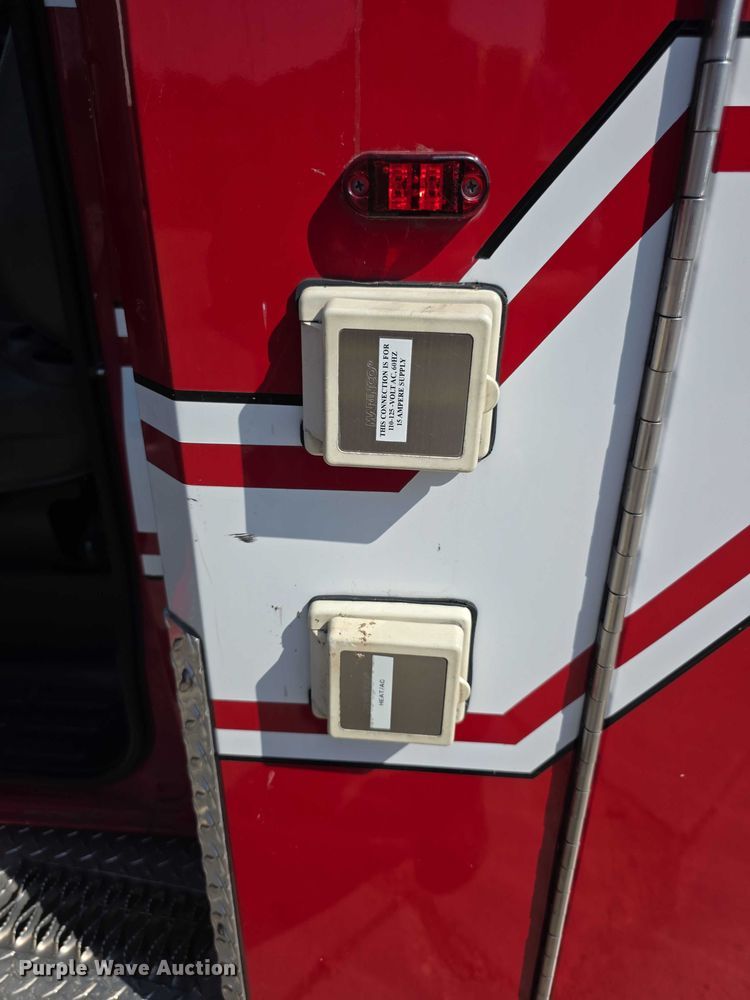 image for item FI0563 2009 Chevrolet Express 4500 ambulance