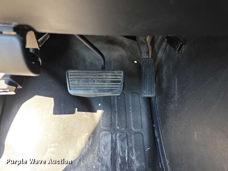 image for item FI0563 2009 Chevrolet Express 4500 ambulance