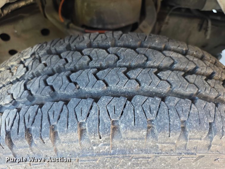 image for item FI0563 2009 Chevrolet Express 4500 ambulance