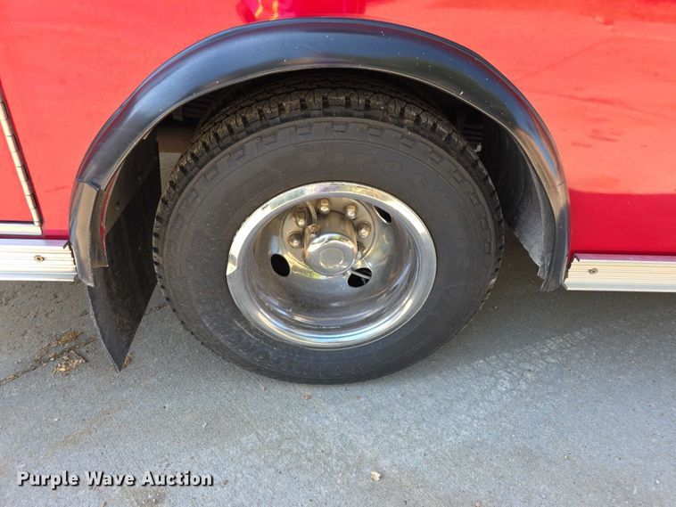 image for item FI0563 2009 Chevrolet Express 4500 ambulance