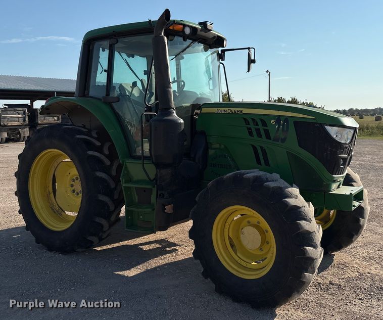 image for item IE9192 2016 John Deere 6120M MFWD tractor
