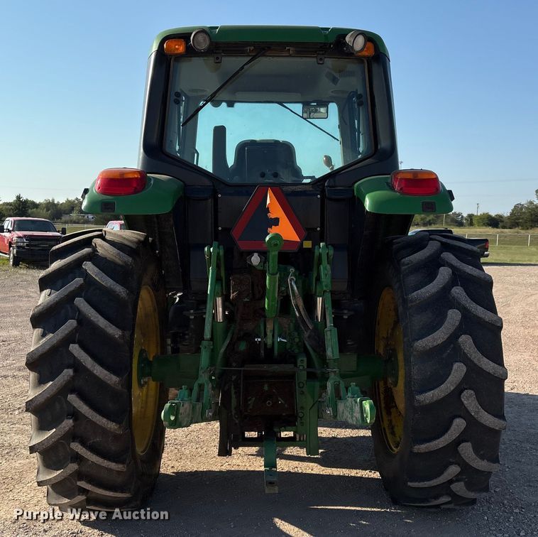 image for item IE9192 2016 John Deere 6120M MFWD tractor