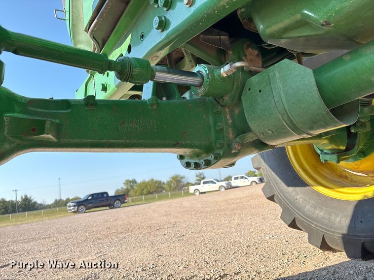 image for item IE9192 2016 John Deere 6120M MFWD tractor