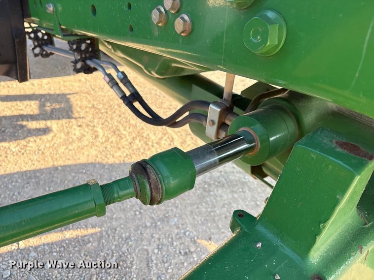 image for item IE9192 2016 John Deere 6120M MFWD tractor