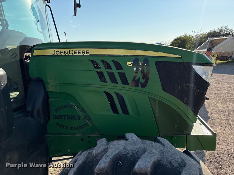 image for item IE9192 2016 John Deere 6120M MFWD tractor