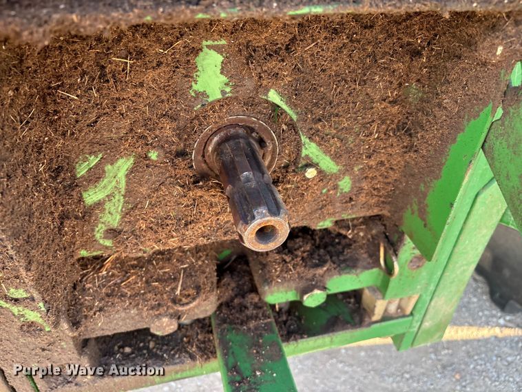 image for item IE9192 2016 John Deere 6120M MFWD tractor