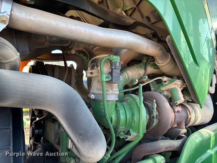 image for item IE9192 2016 John Deere 6120M MFWD tractor