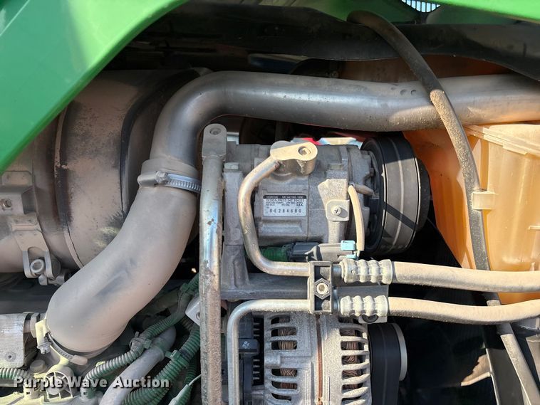 image for item IE9192 2016 John Deere 6120M MFWD tractor