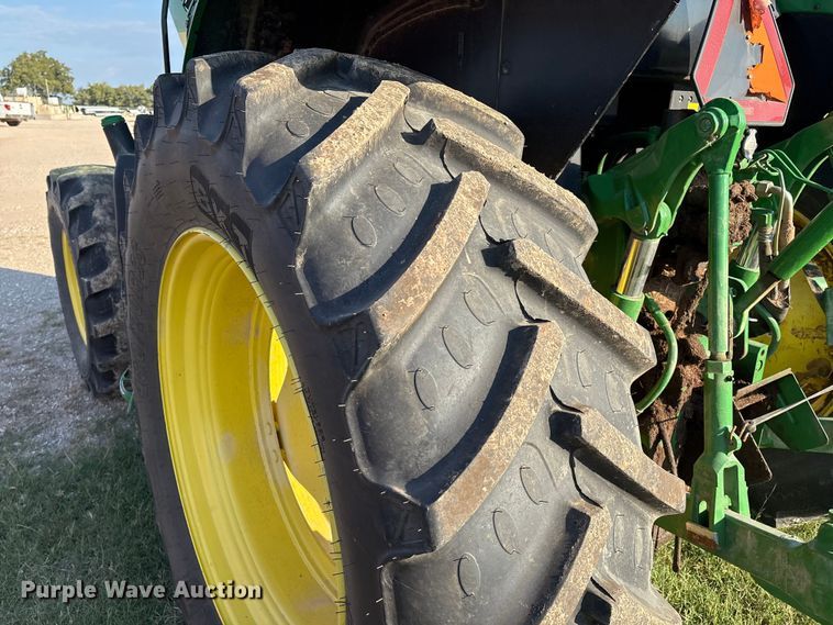 image for item IE9192 2016 John Deere 6120M MFWD tractor