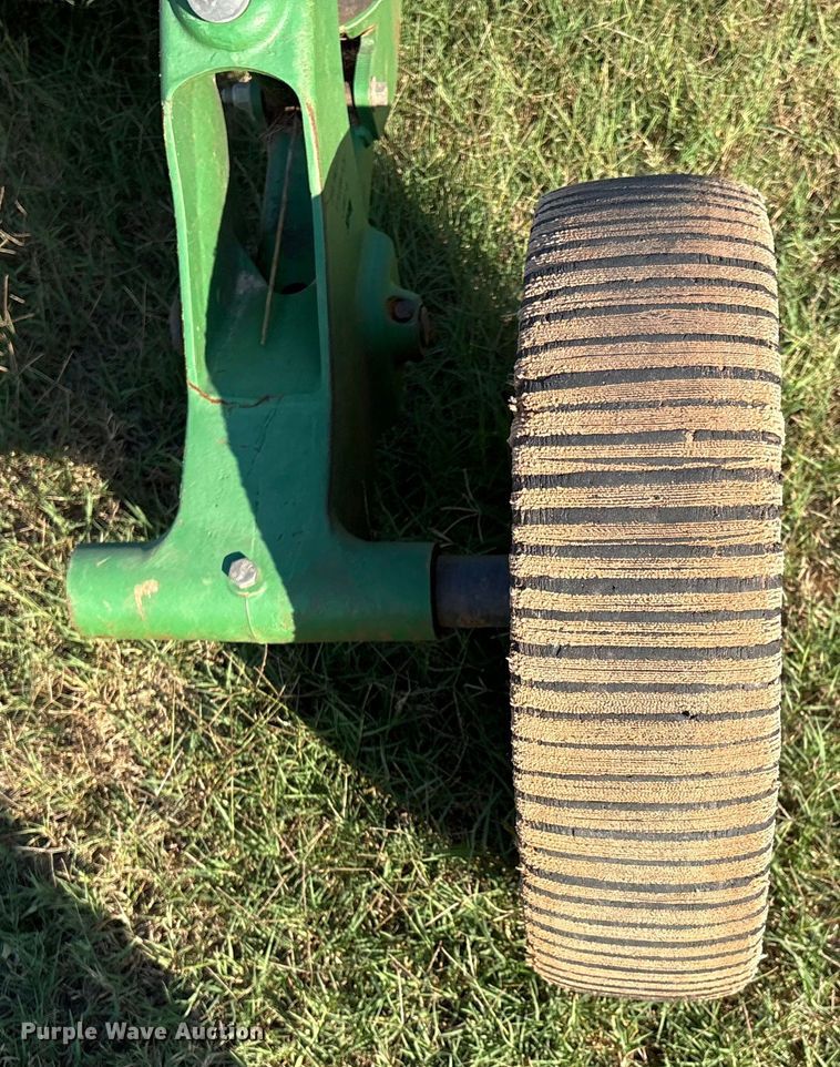 image for item IE9193 John Deere CX15 rotary mower