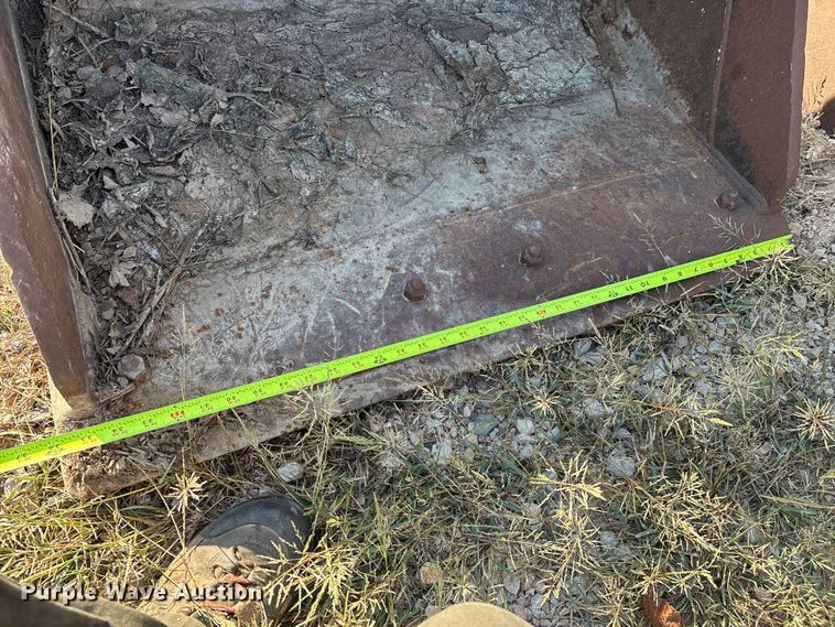 image for item IE9196 WR backhoe bucket