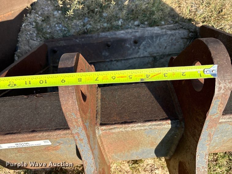 image for item IE9196 WR backhoe bucket