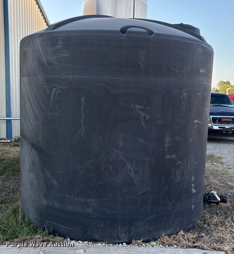 image for item IE9202 Poly tank