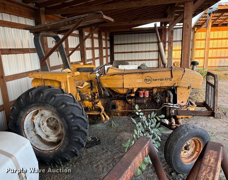 image for item IE9227 Ford Terrain King tractor