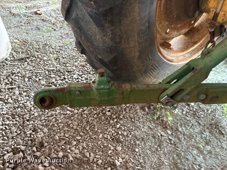 image for item IE9227 Ford Terrain King tractor