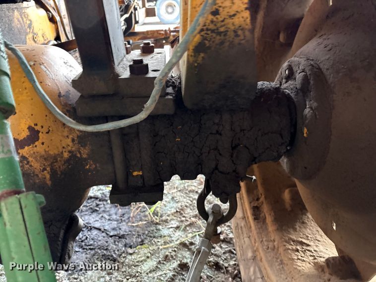 image for item IE9227 Ford Terrain King tractor