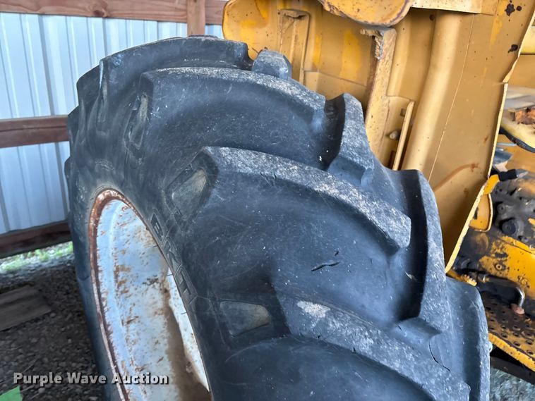 image for item IE9227 Ford Terrain King tractor