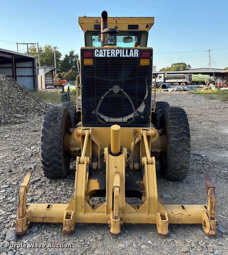 image for item IE9230 2007 Caterpillar 140H VHP Plus motor grader