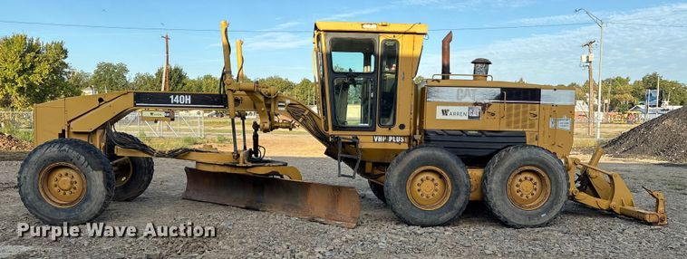 image for item IE9230 2007 Caterpillar 140H VHP Plus motor grader