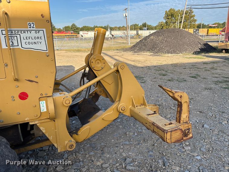 image for item IE9230 2007 Caterpillar 140H VHP Plus motor grader