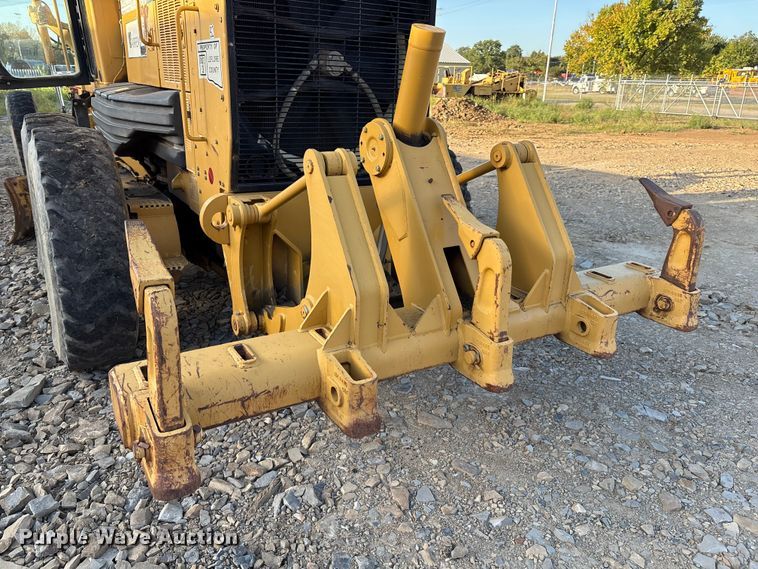 image for item IE9230 2007 Caterpillar 140H VHP Plus motor grader