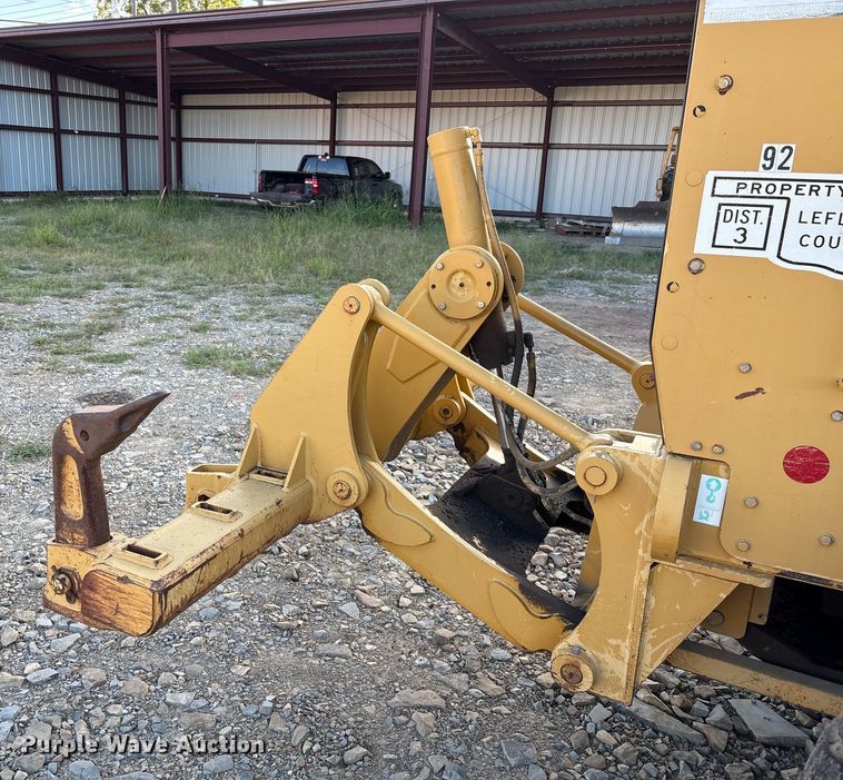 image for item IE9230 2007 Caterpillar 140H VHP Plus motor grader