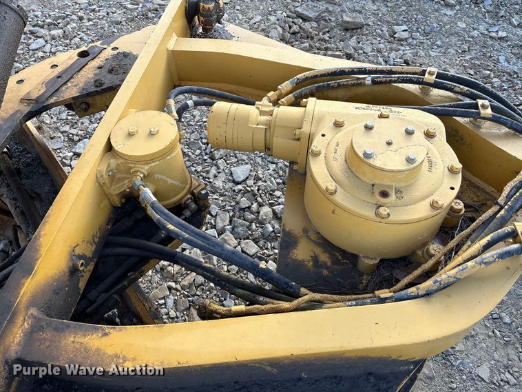 image for item IE9230 2007 Caterpillar 140H VHP Plus motor grader
