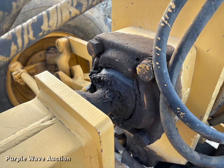 image for item IE9230 2007 Caterpillar 140H VHP Plus motor grader