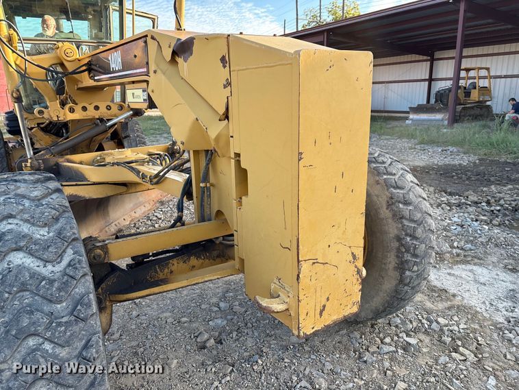 image for item IE9230 2007 Caterpillar 140H VHP Plus motor grader