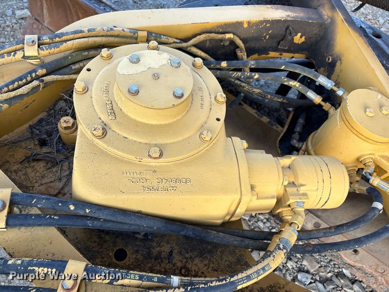 image for item IE9230 2007 Caterpillar 140H VHP Plus motor grader