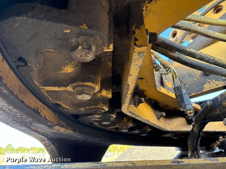 image for item IE9230 2007 Caterpillar 140H VHP Plus motor grader