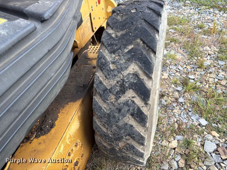 image for item IE9230 2007 Caterpillar 140H VHP Plus motor grader