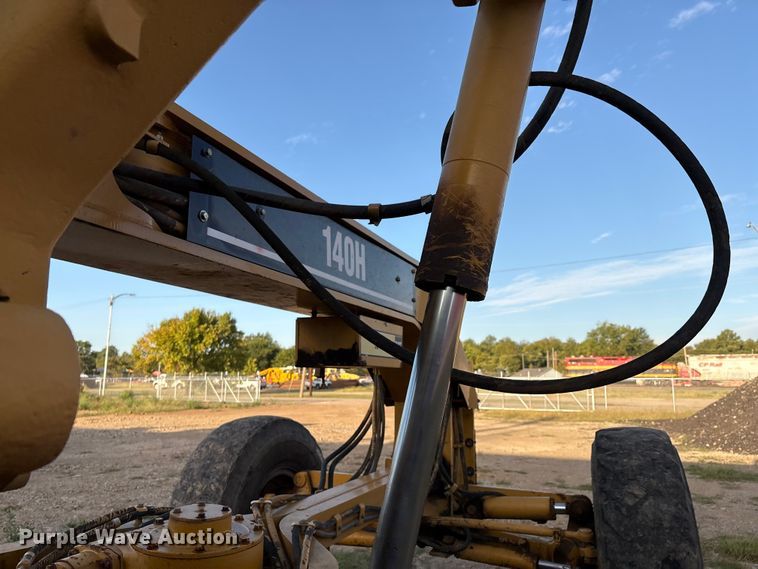 image for item IE9231 2007 Caterpillar 140H VHP Plus motor grader