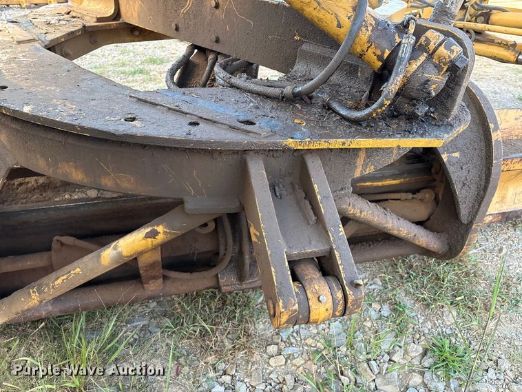 image for item IE9231 2007 Caterpillar 140H VHP Plus motor grader