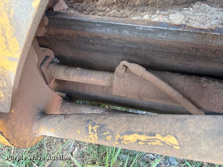 image for item IE9231 2007 Caterpillar 140H VHP Plus motor grader