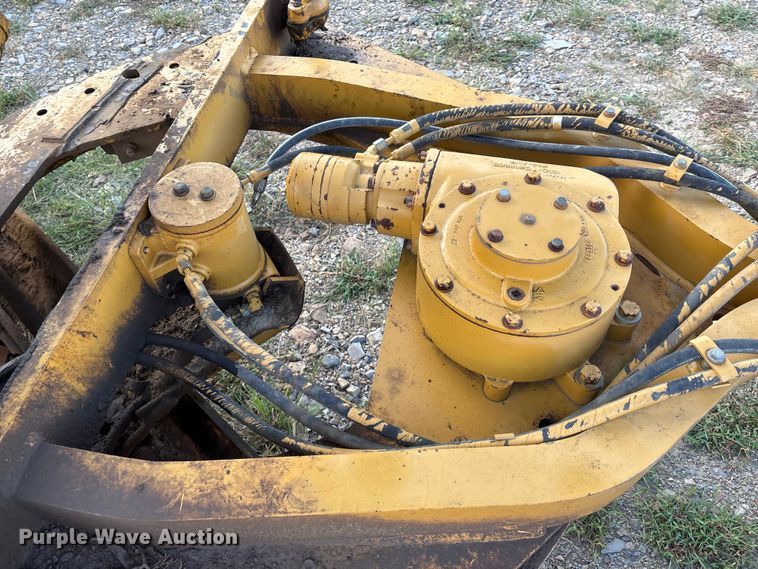 image for item IE9231 2007 Caterpillar 140H VHP Plus motor grader