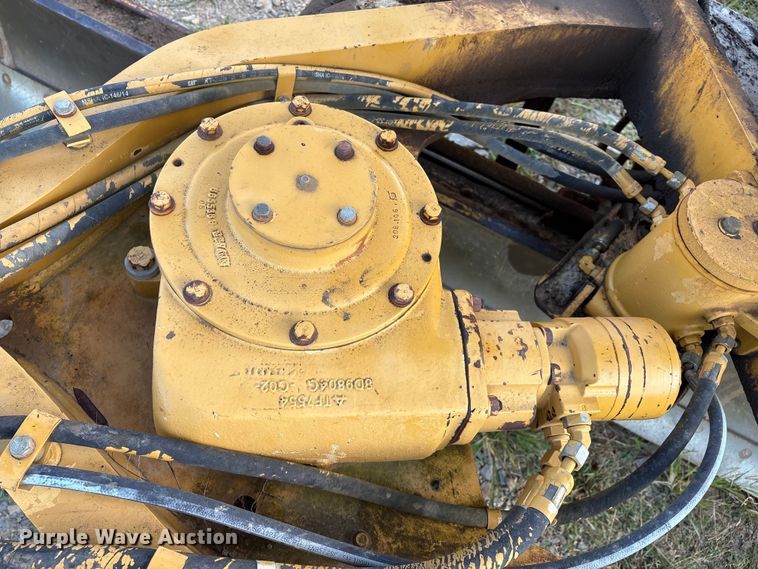 image for item IE9231 2007 Caterpillar 140H VHP Plus motor grader