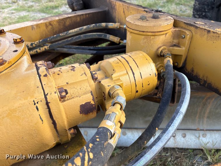 image for item IE9231 2007 Caterpillar 140H VHP Plus motor grader