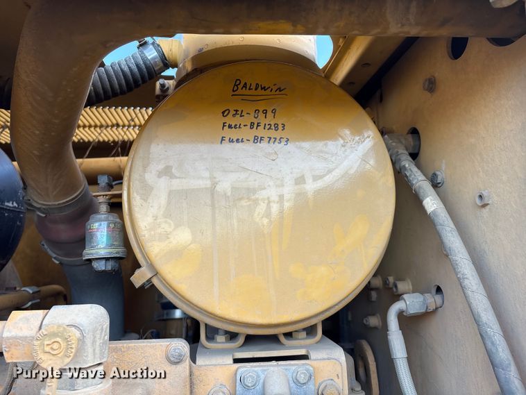 image for item IE9231 2007 Caterpillar 140H VHP Plus motor grader