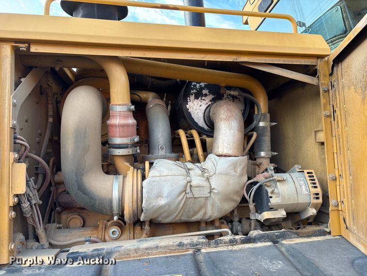 image for item IE9231 2007 Caterpillar 140H VHP Plus motor grader