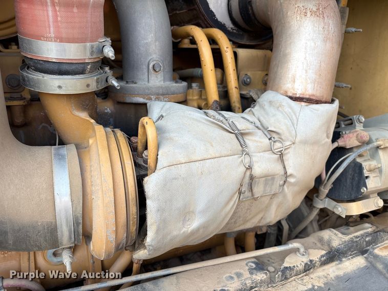 image for item IE9231 2007 Caterpillar 140H VHP Plus motor grader