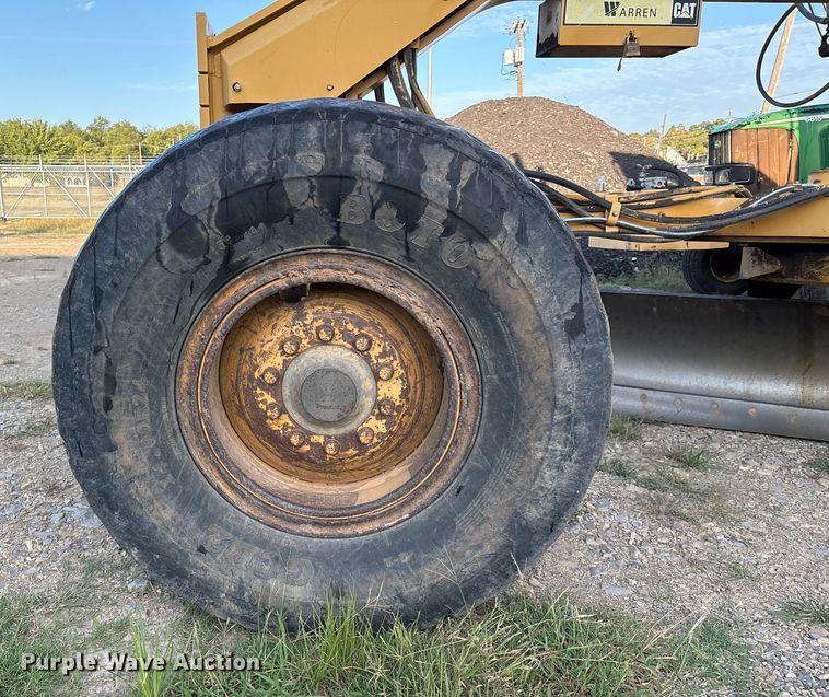 image for item IE9231 2007 Caterpillar 140H VHP Plus motor grader