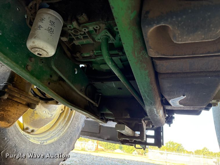 image for item IE9232 John Deere 6615 tractor