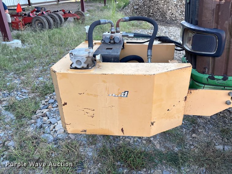 image for item IE9232 John Deere 6615 tractor