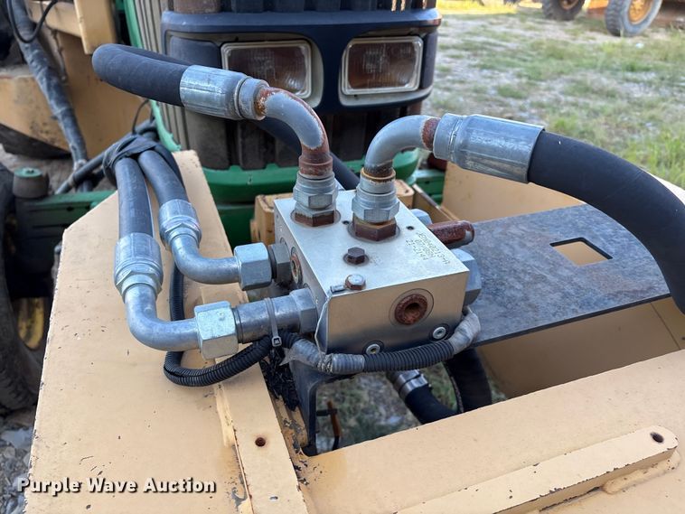 image for item IE9232 John Deere 6615 tractor