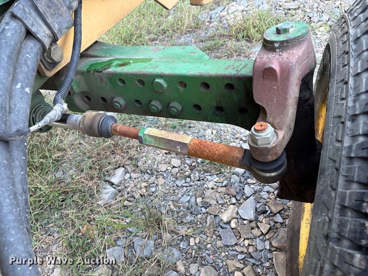 image for item IE9232 John Deere 6615 tractor