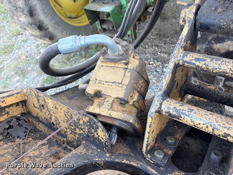 image for item IE9232 John Deere 6615 tractor