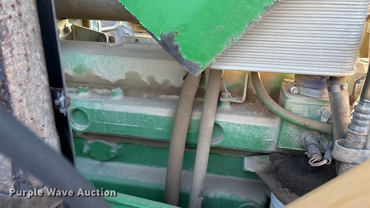 image for item IE9232 John Deere 6615 tractor