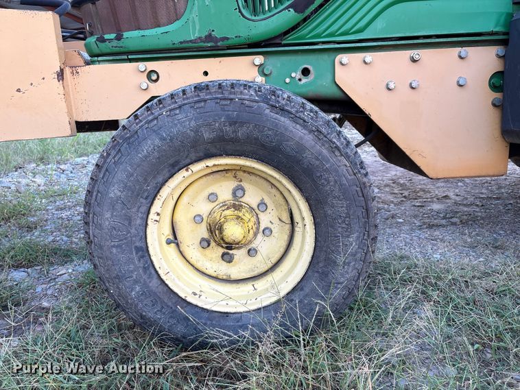 image for item IE9232 John Deere 6615 tractor